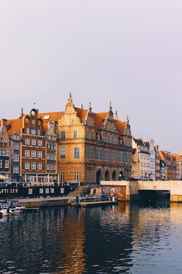 nastya-dulhiier-r3Q9xvtExbA-unsplash